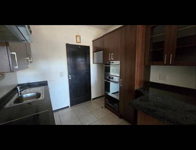 3 BEDROOM TOWNHOUSE FOR SALE IN FLORENTIA